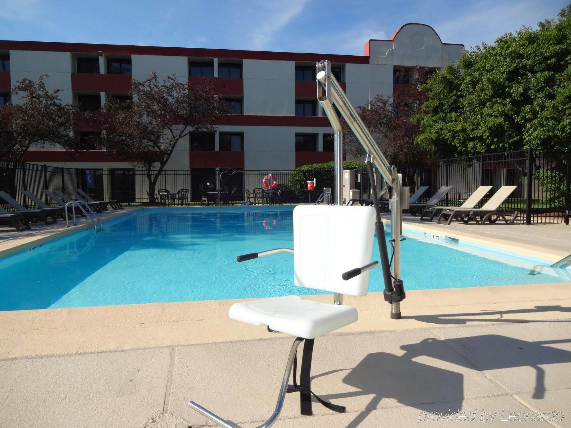 Hotel Wyndham Chicago O'Hare Rosemont Exterior foto