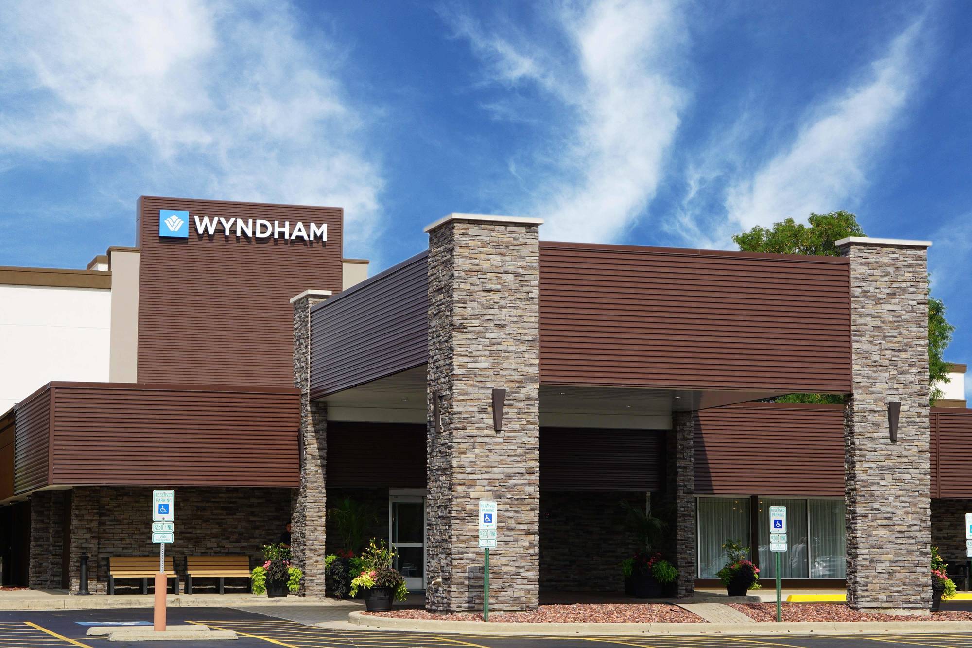 Hotel Wyndham Chicago O'Hare Rosemont Exterior foto